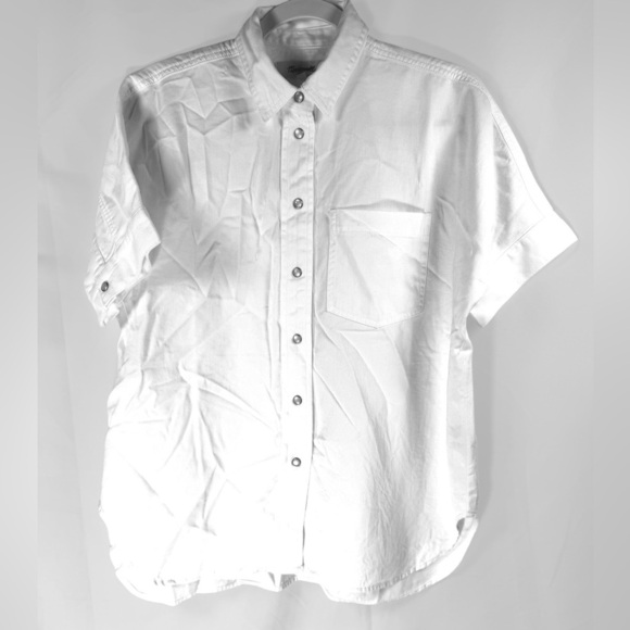 Madewell Tops - Madewell Women’s Denim Short-Sleeve Shirt In Pure White S